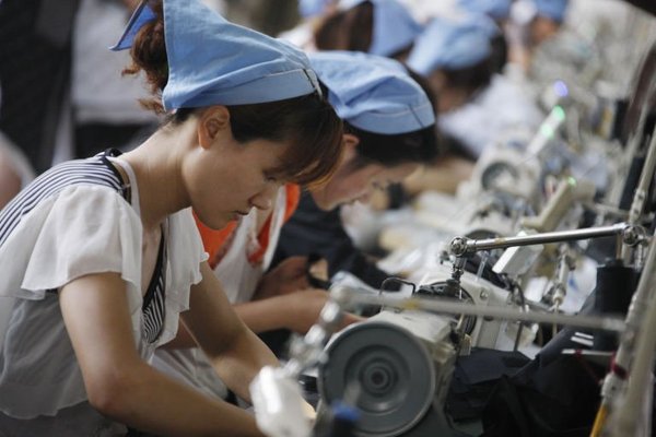 Chine : la production manufacturière s’enfonce un peu plus