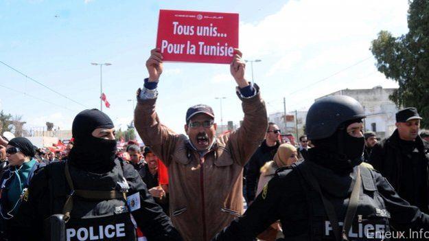 Tunisie : Le terrorisme condamné par la marche internationale de Tunis