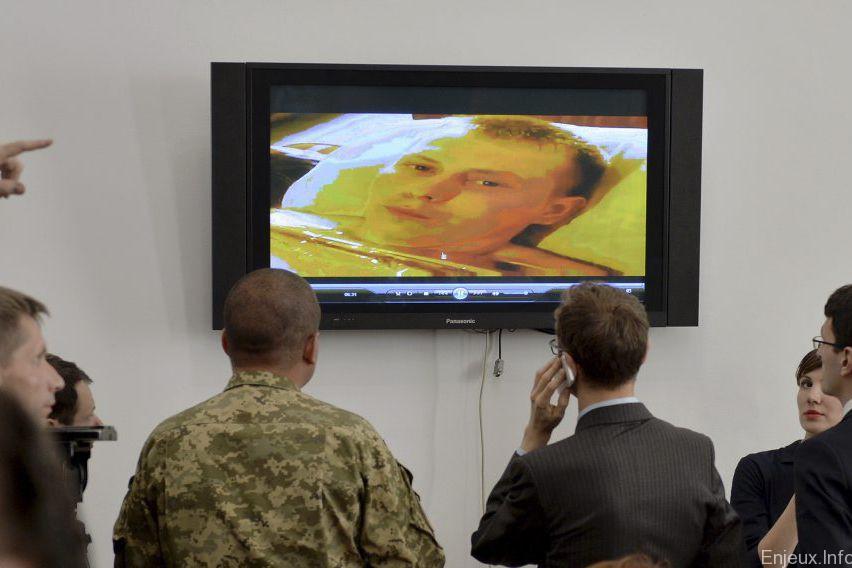 Crise ukrainienne : Kiev jugera pour terrorisme des présumés soldats russes faits prisonniers