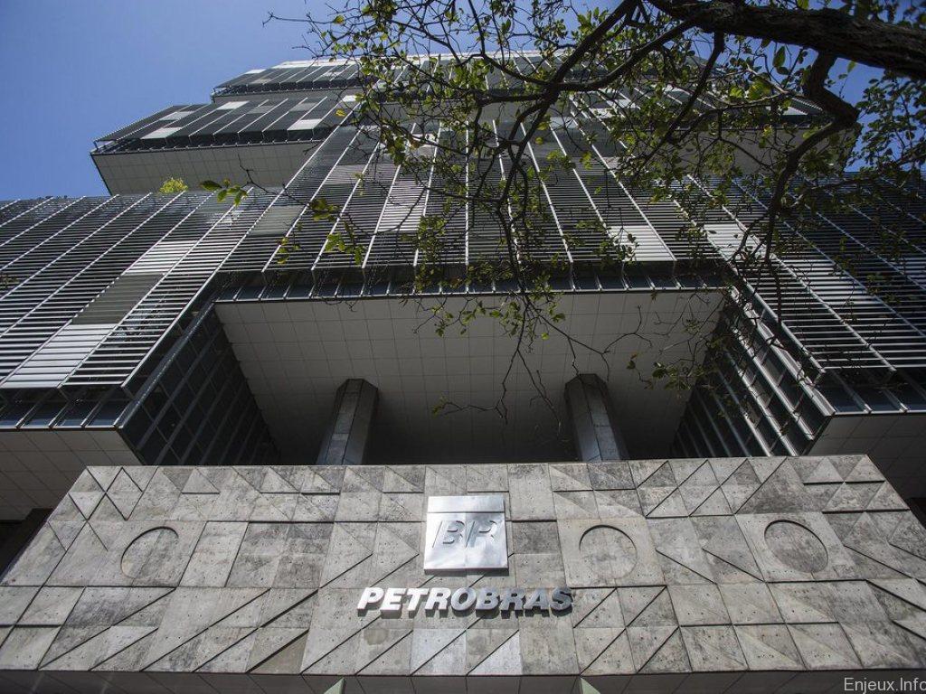 Brésil : forte baisse du bénéfice de Petrobras