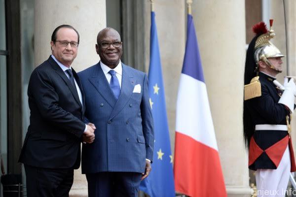 Le président malien décoré à l’Elysée