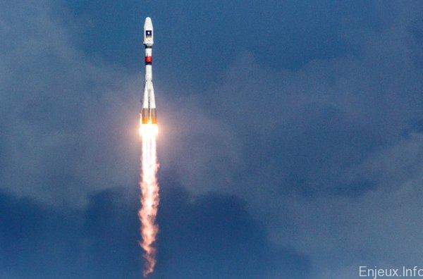 Russie : Lancement avec succès d’une fusée Soyouz du nouveau cosmodrome Vostotchny