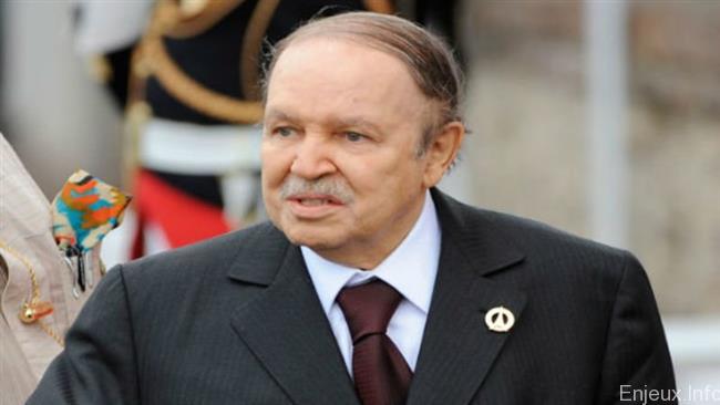 Un nouveau remaniement ministériel en Algérie