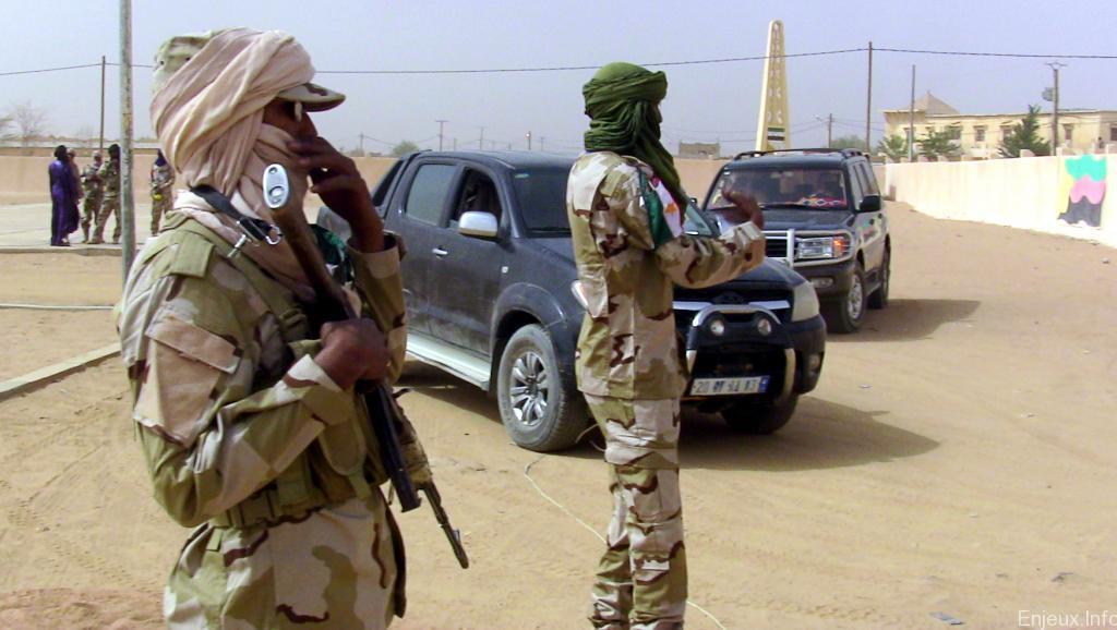 Mali : violents affrontements entre groupes armés à Kidal