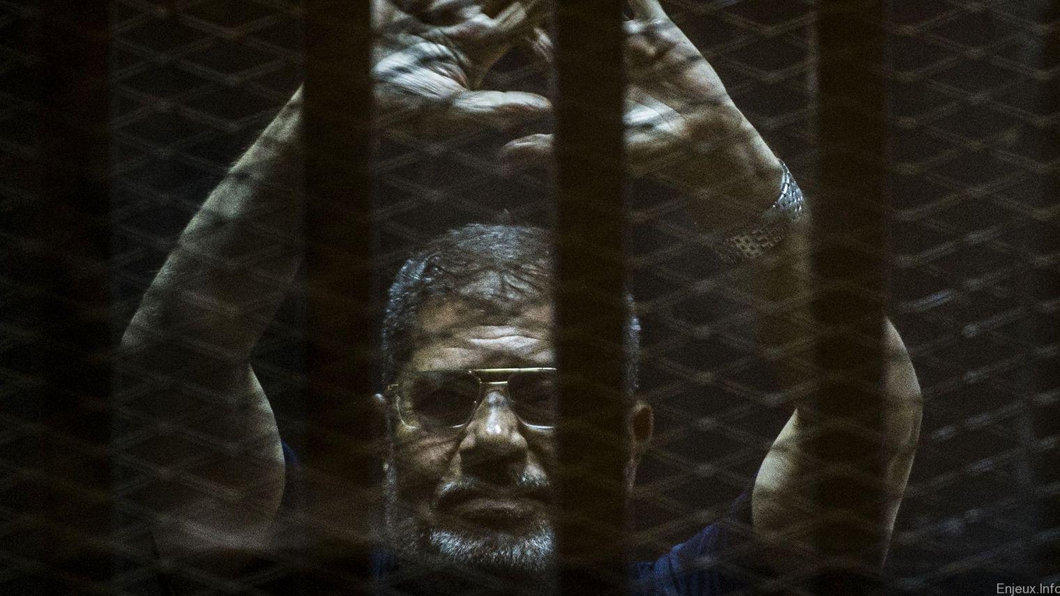 La Cour de cassation égyptienne annule deux condamnations de Mohamed Morsi
