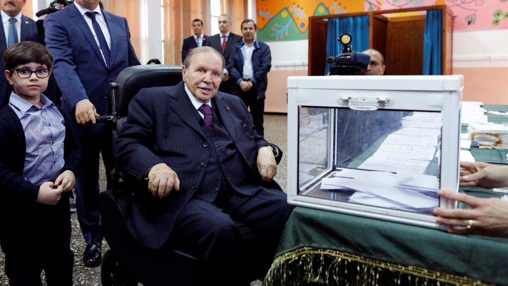 Algérie : Bouteflika dithyrambique à l’égard du nouveau président français