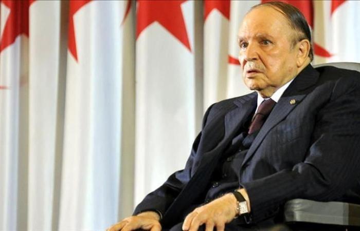 Algérie : Bouteflika exhorte la presse à plus de patriotisme