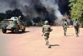 Explosion d’une mine au centre du Mali faisant 26 tués parmi les civils