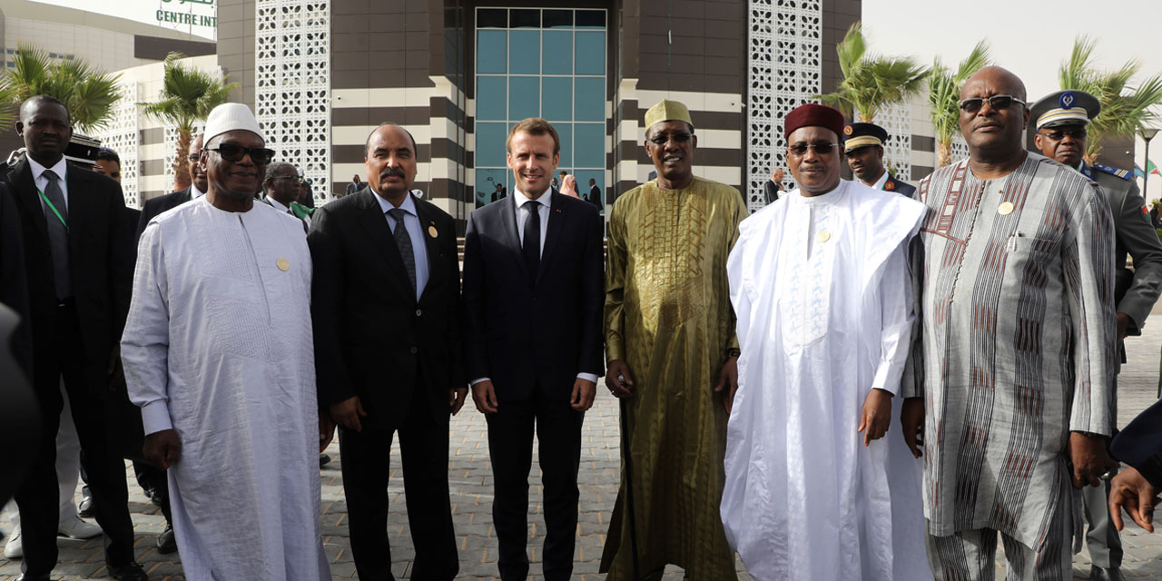 Emmanuel Macron rencontre à Nouakchott ses homologues du G5 Sahel
