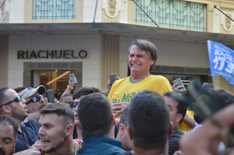 Brésil : le candidat d’extrême droite à l’élection présidentielle à nouveau opéré