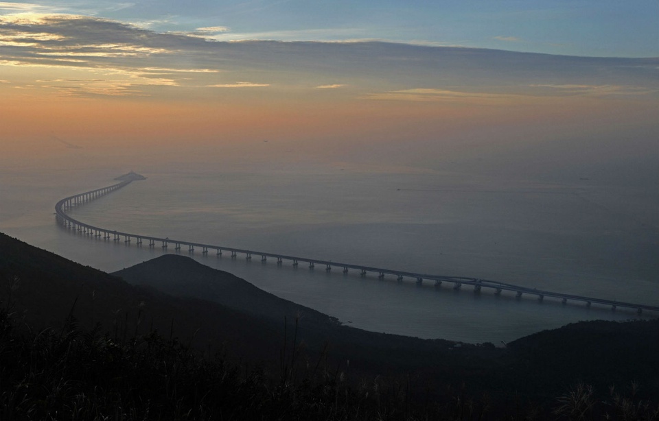 Inauguration en Chine du plus long pont du monde