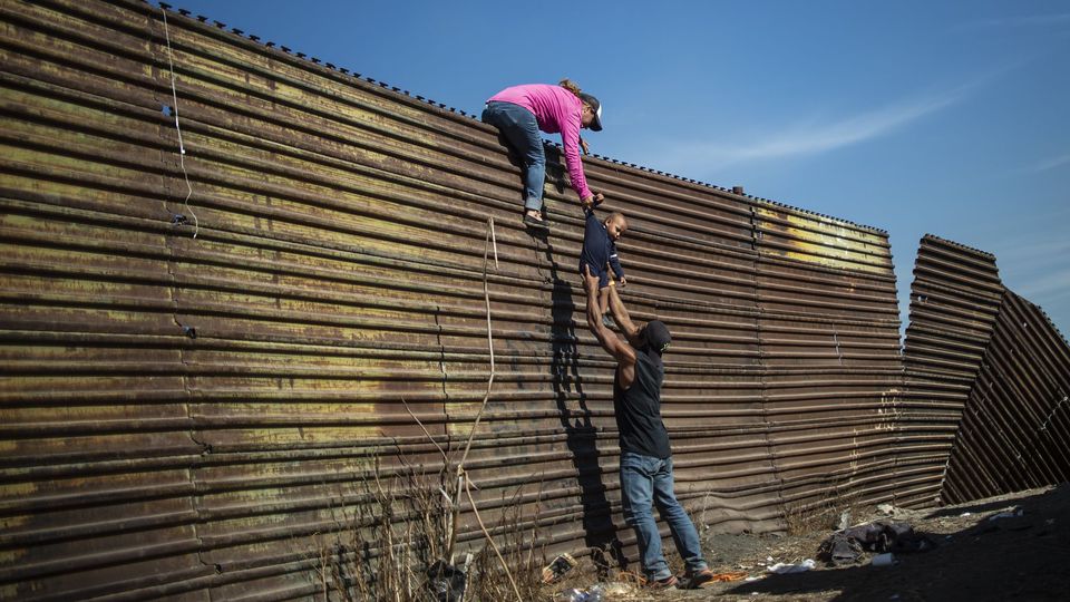 Baisse du flux de clandestins à la frontière Mexique – Etats-Unis