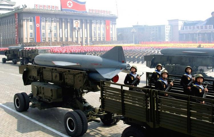 La Corée du Nord tire de nouveaux projectiles vers la mer du Japon