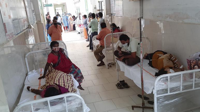Des centaines d’hindous hospitalisés dans le sud-est dûment l’Inde à cause d’une mystérieuse maladie