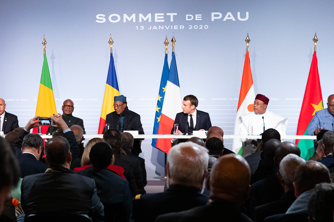 Sahel : négociation avec des djihadistes, Paris revoit sa stratégie pour une sortie de la région