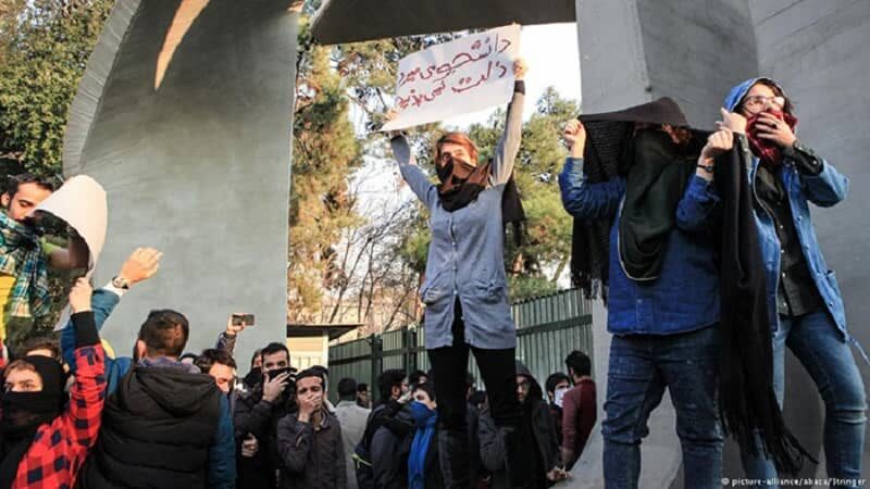 Iran : Coupure de l’internet pour contrer les manifestations
