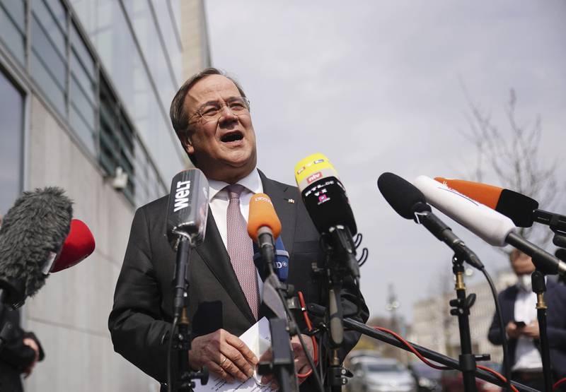 Allemagne : les conservateurs choisissent finalement Laschet comme candidat à la chancellerie