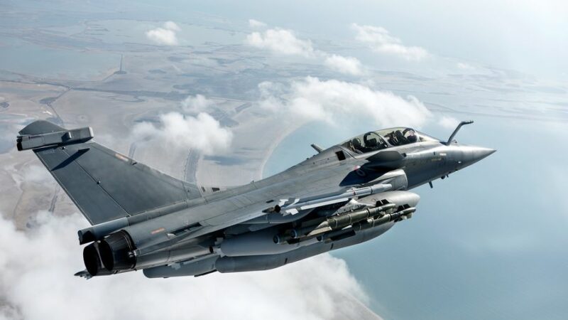 Le Caire confirme l’acquisition de 30 chasseurs français Rafale