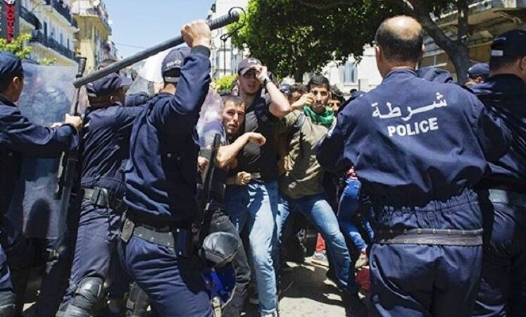 Algérie-Hirak : Une vague de répression massive inédite dans pas moins de 17 grandes villes