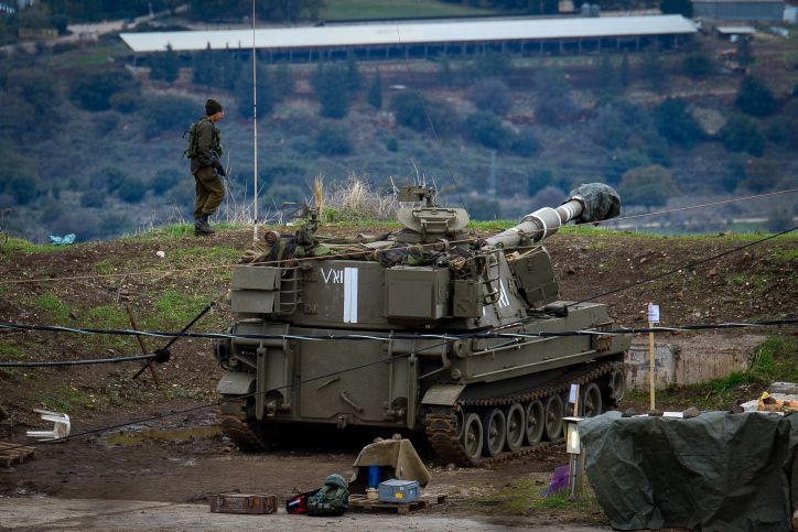Israël : des postes militaires du Hamas visés par l’armée