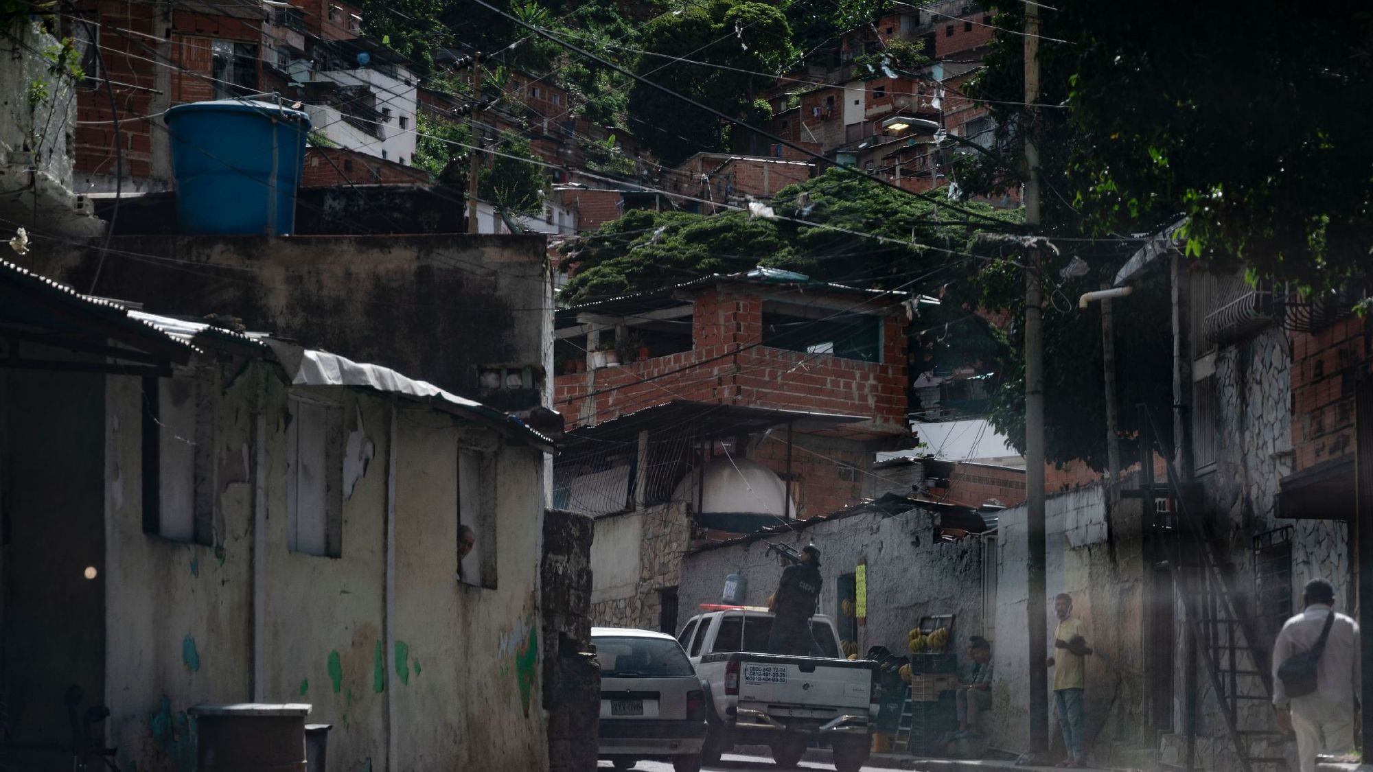 Venezuela : Au moins 26 morts dans des affrontements entre la police et des gangs à Caracas