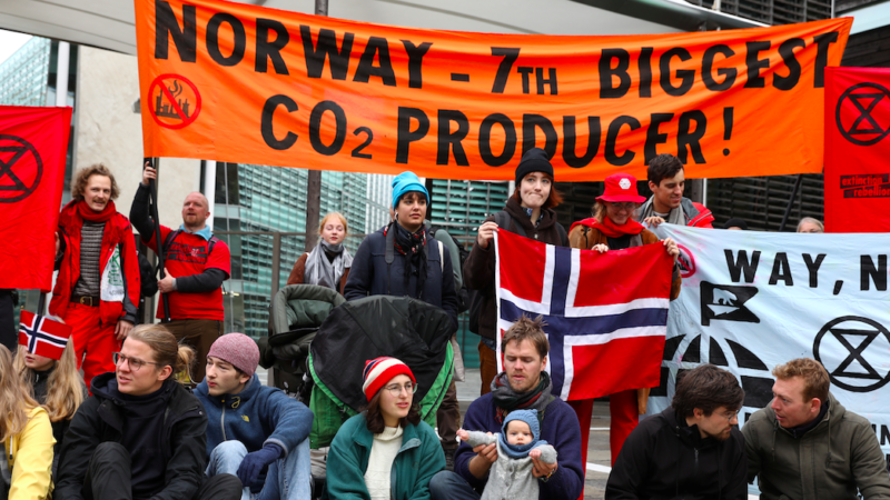 La Norvège: Des activistes d’Extinction Rebellion au ministère du Pétrole