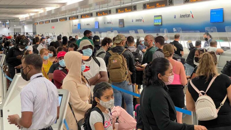 Les Etats-Unis rouvrent leurs frontières aux voyageurs européens vaccinés