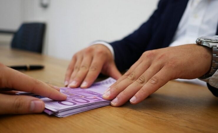 L’Italie: L’économie souterraine en Italie estimée à  203 milliards d’euros