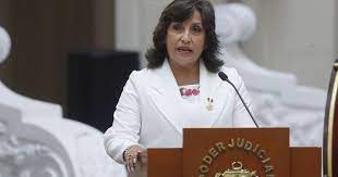 Le Pérou : Expulsion de la vice-présidente Dina Boluarte