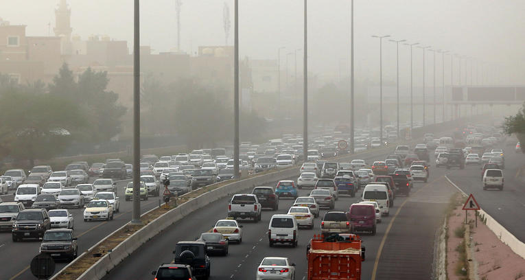 Le ministère koweitien de l’Intérieur prive les ressortissants étrangers du permis de conduire