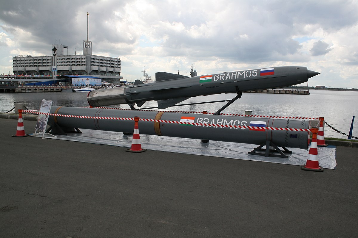 L’Inde : Missile supersonique BrahMos