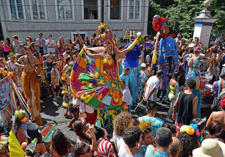 Brésil : le carnaval de Rio annulé en raison d’Omicron