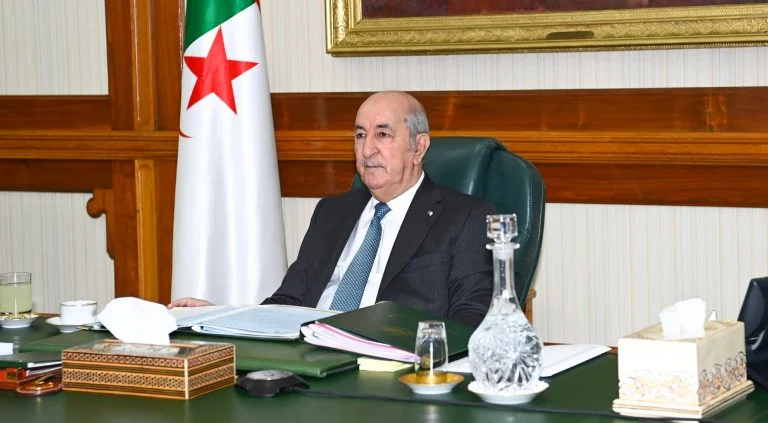 Le président algérien Tebboune nomme trois nouveaux membres du Conseil de la Nation