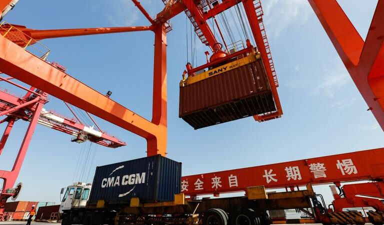 Les exportations en Chine affichent un net ralentissement de 3,9%
