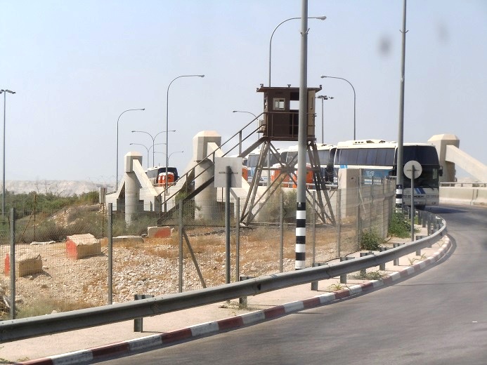 Israël-Palestine : Une médiation marocaine conduit à l’ouverture imminente du passage Cisjordanie-Jordanie