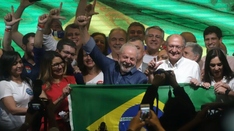 L’opposant brésilien Lula de retour à la magistrature suprême