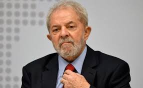 Lula promet de barrer la route à l’extrême droite et appelle à une majorité au Sénat